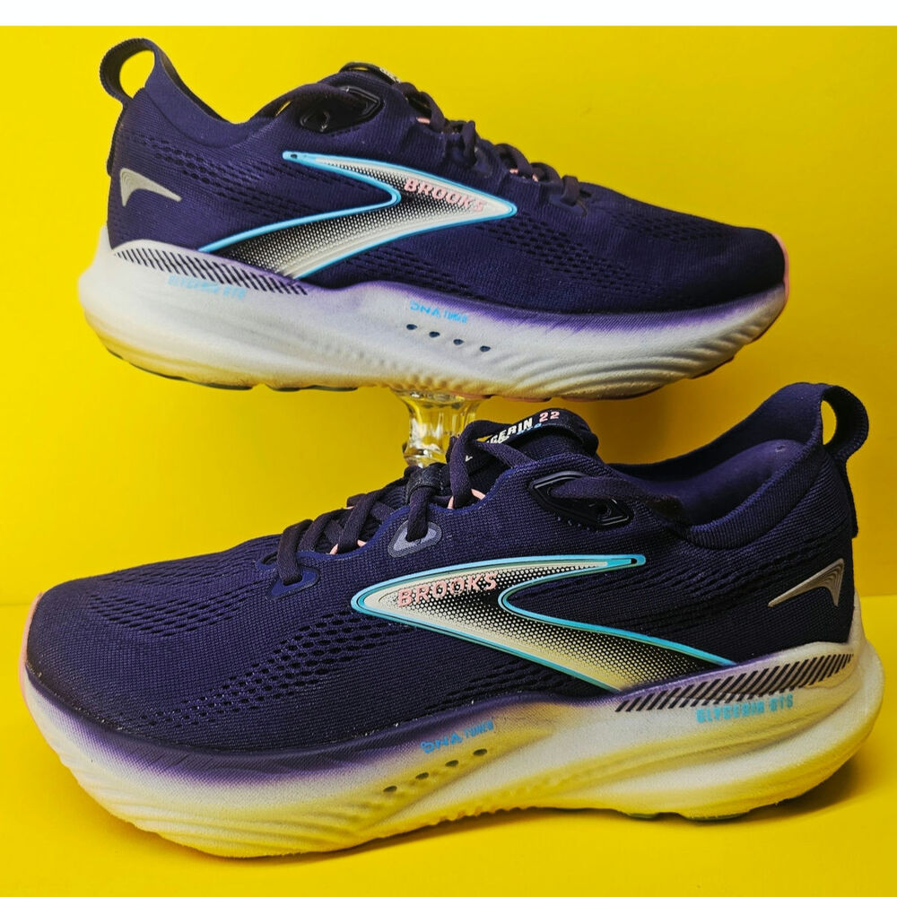 Brooks Women 10 Comfy footwear